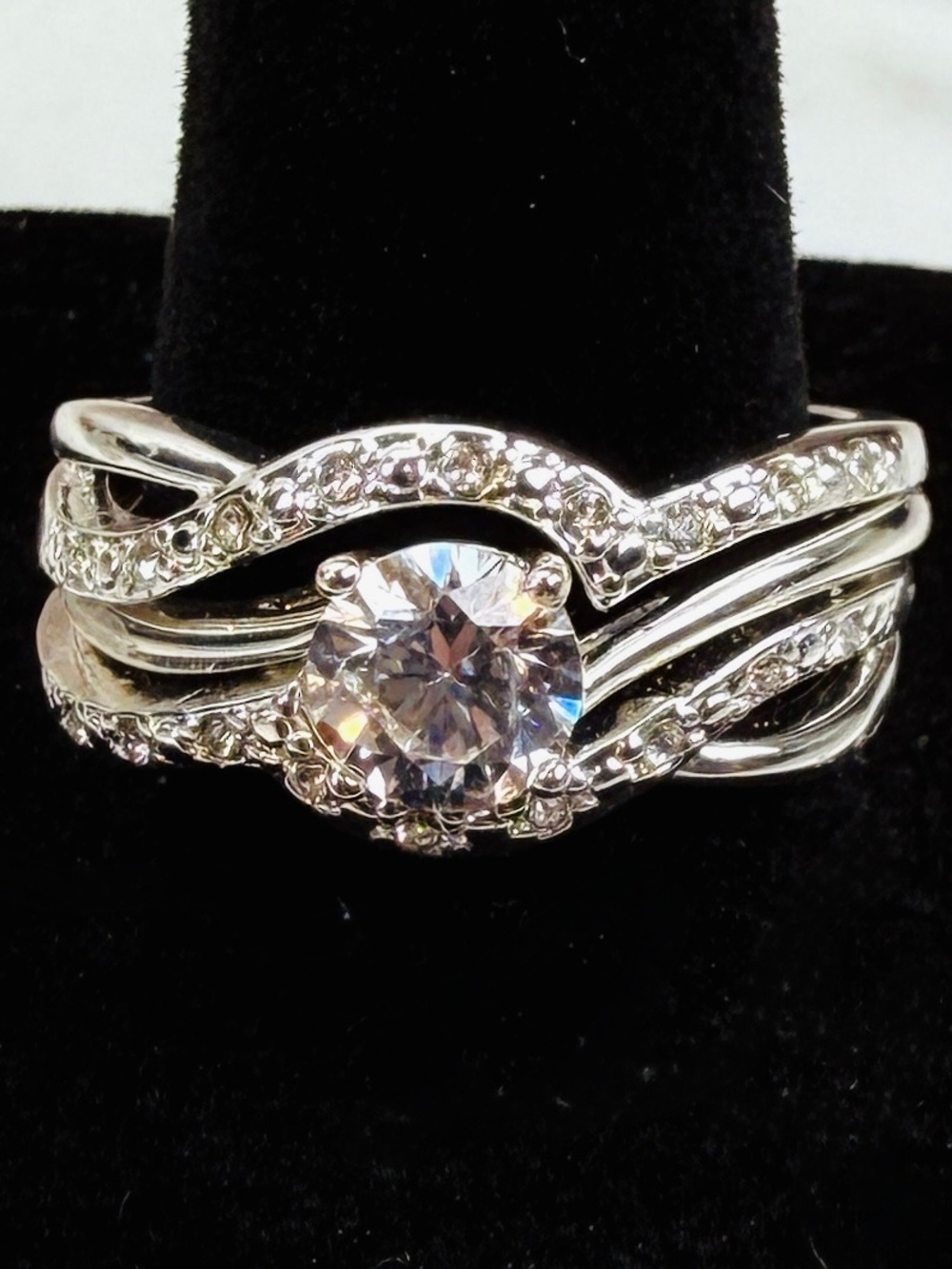 Silver Tone CZ Solitaire Bridal Style Ring with Pave Accents Size 9